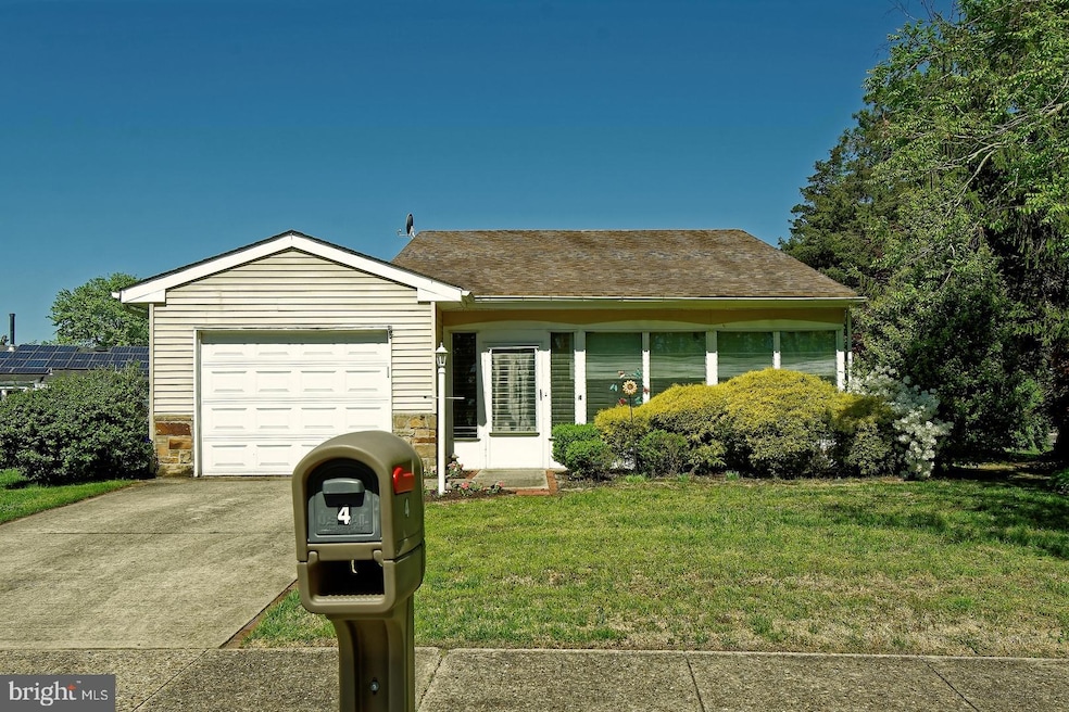 4 Narberth Place, Southampton, NJ 08088 - photo 1