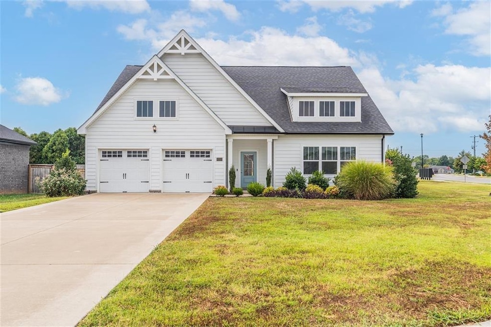 For Rent $2,800/month