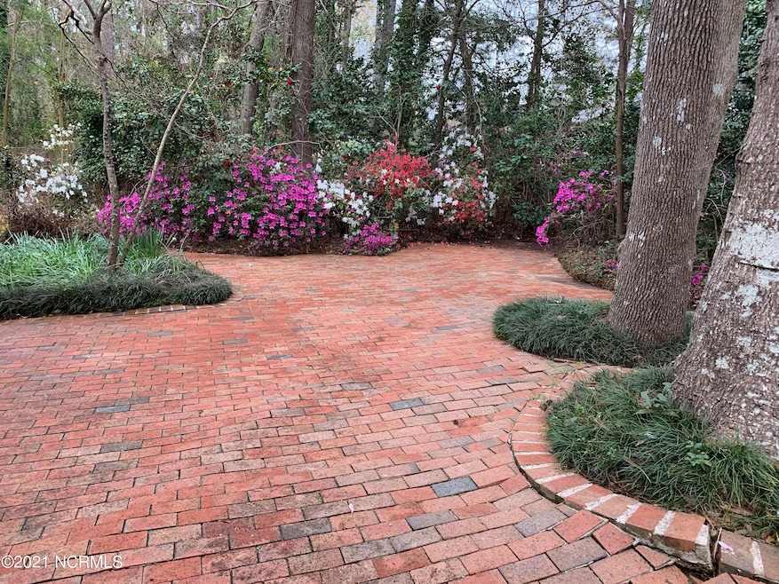 1210 Pine Valley Rd, Jacksonville, NC 28546 - photo 1