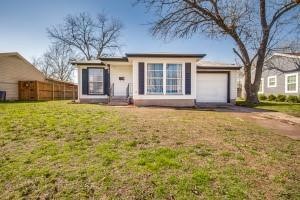 922 Tamara Ln, Grand Prairie, TX 75051 - photo 1