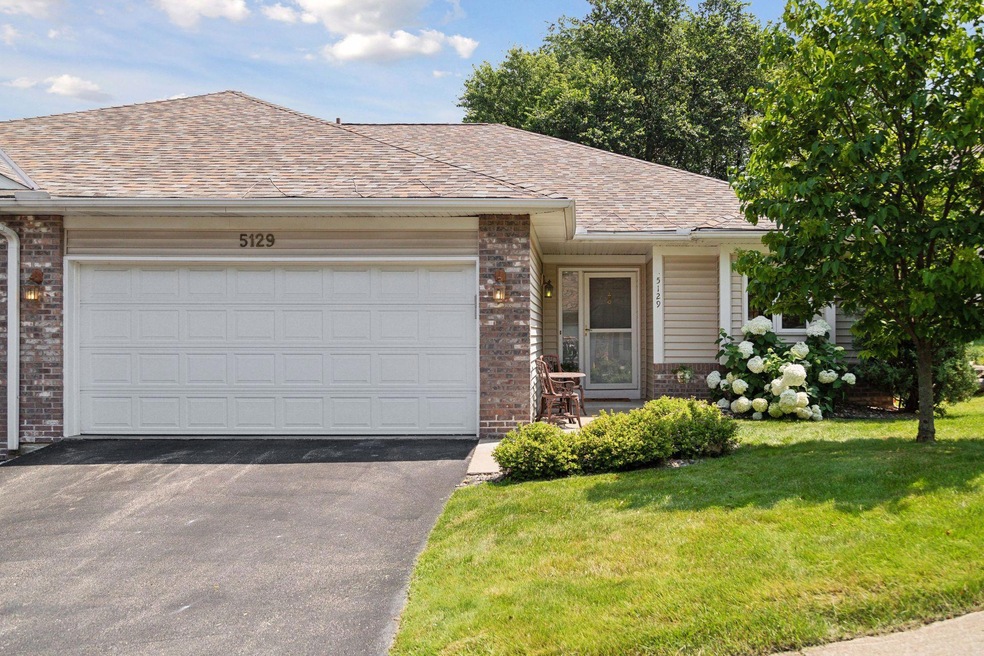 5129 Stoney Bridge Ct, Minnetonka, MN 55345 - photo 1