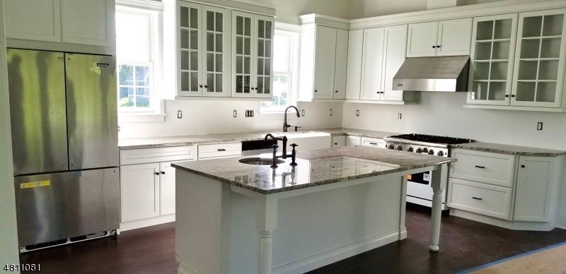 2 Forest Dr, Holland Twp., NJ 08804 - photo 1