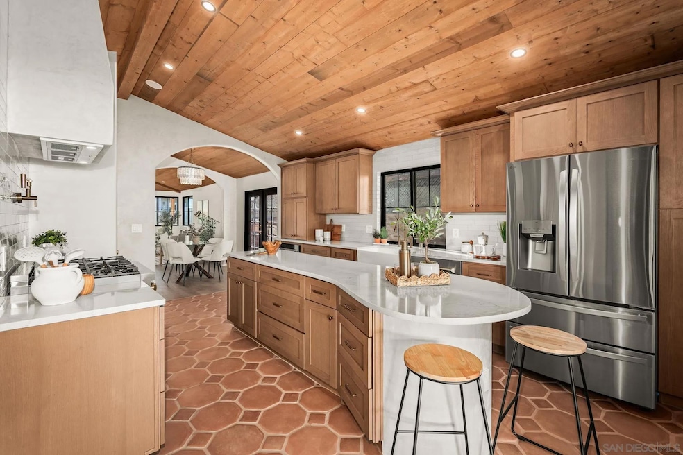 1566 Evergreen St, San Diego, CA 92106 - photo 1