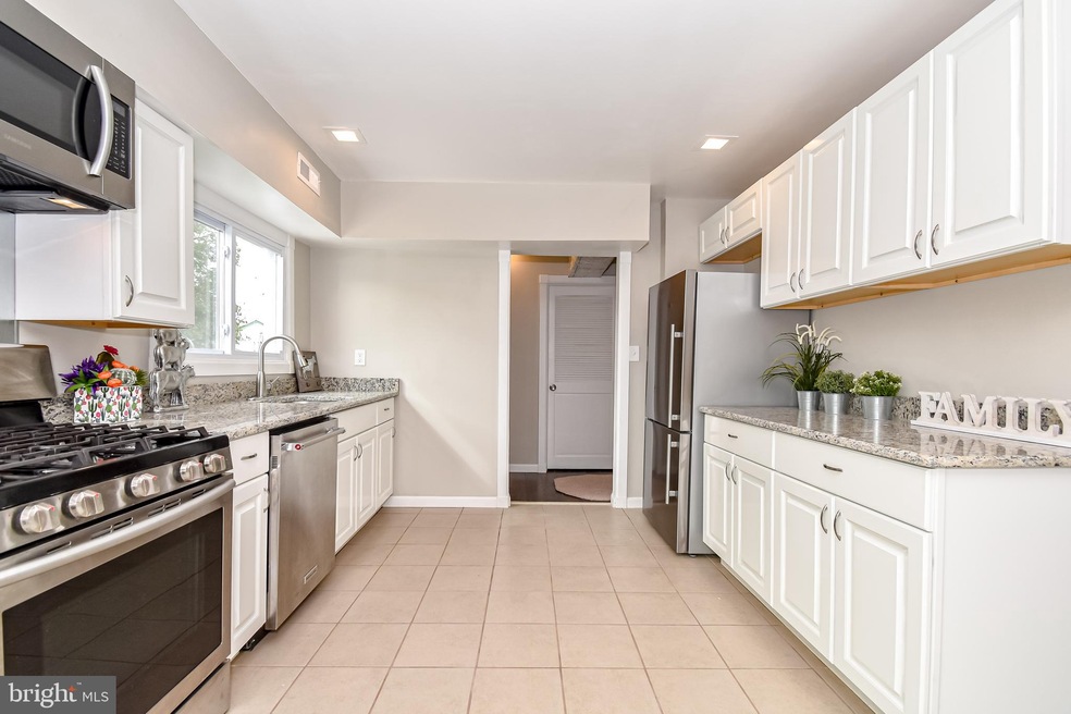 64 Pond Ln, Willingboro, NJ 08046 - photo 1