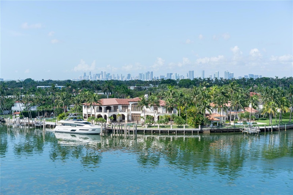 Aquasol unit 8G, Miami Beach, FL 33141 - photo 1