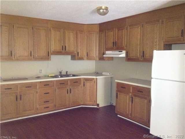 17 Divinity St unit 1, Bristol, CT 06010 - photo 1