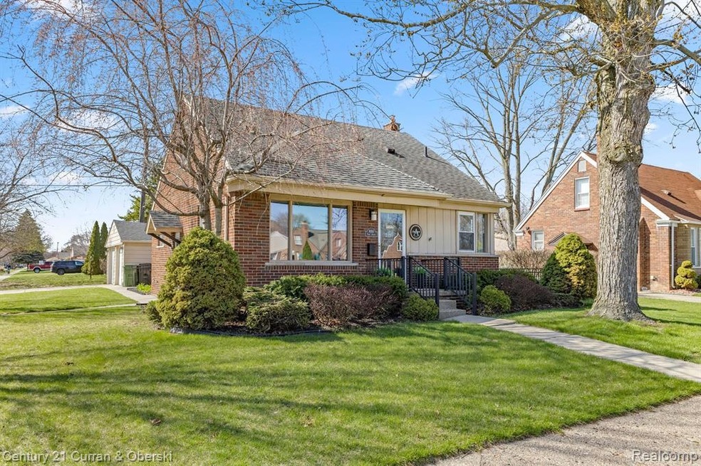 8050 Park Ave, Allen Park, MI 48101 - photo 1