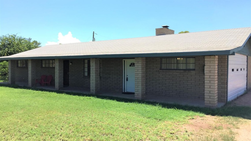 Rural Rd House