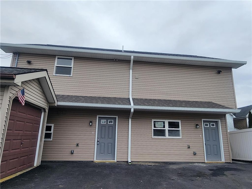 349 E Main St unit 2, Bath, PA 18014 - photo 1