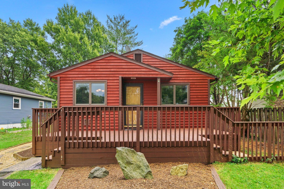 6045 Claire Dr, Elkridge, MD 21075 - photo 1