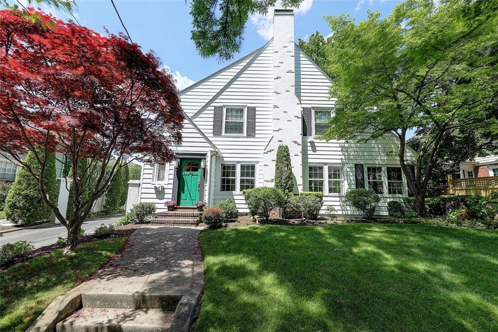 186 Laurel Ave, Providence, RI 02906 - photo 1