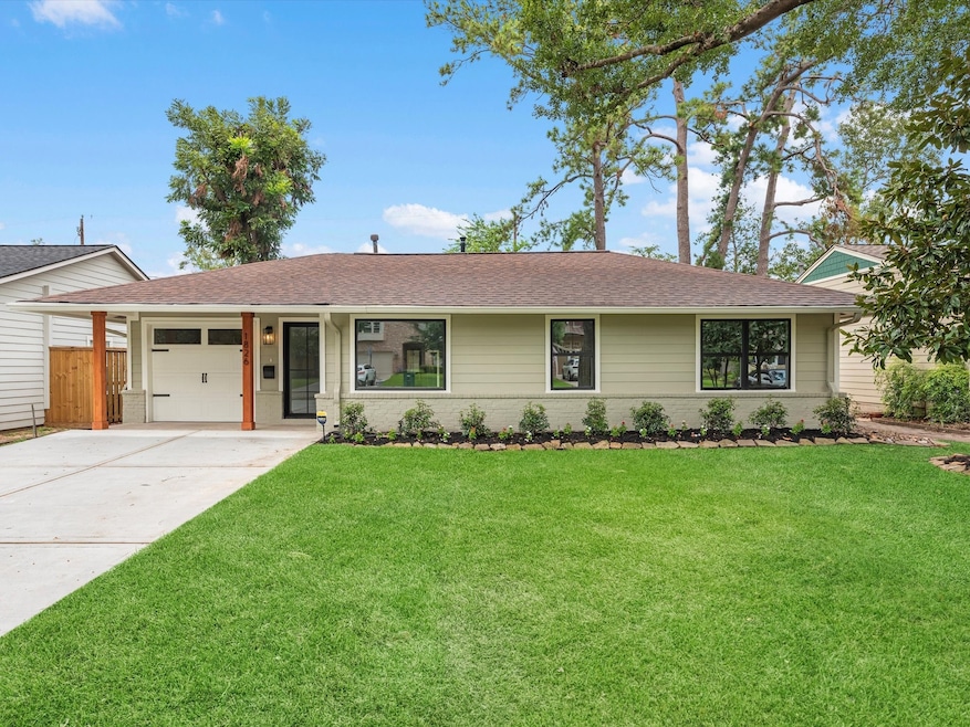 For Sale $655,000 • Co-Listing Agent