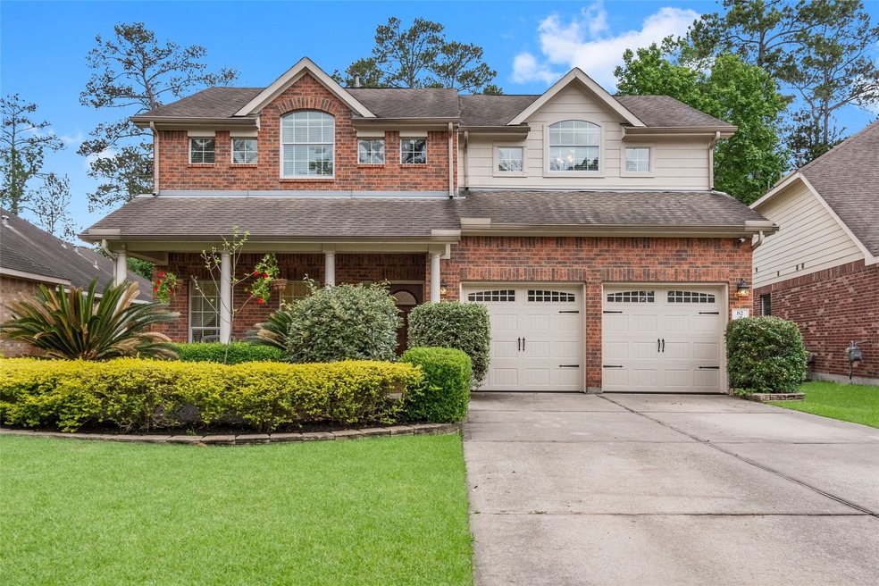 82 W Spindle Tree Cir, Spring, TX 77382 - photo 1