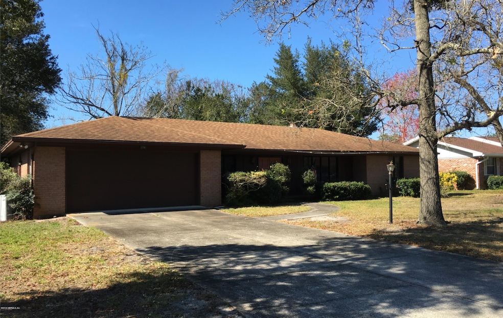 4432 Shiloh Ln, Jacksonville, FL 32210 - photo 1