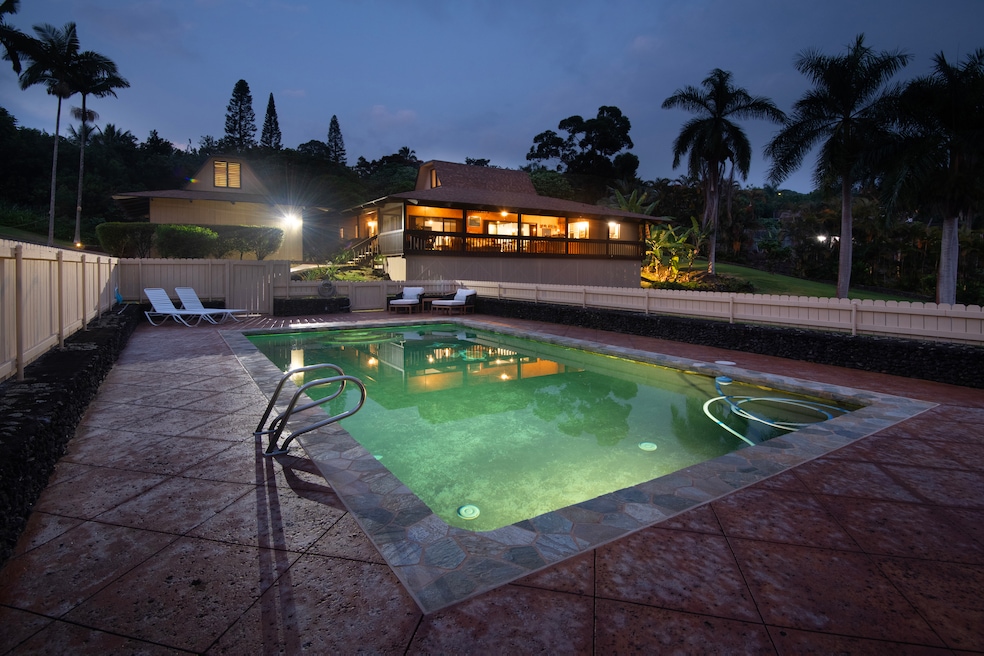 Under Contract $1,595,000