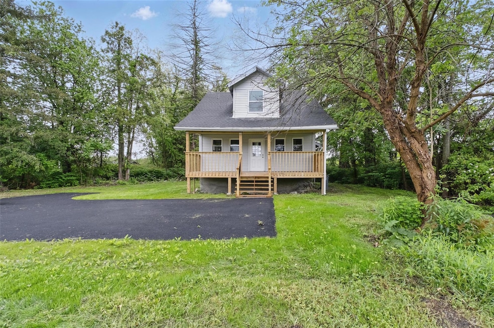 809 Broadway unit 9W, Ulster Park, NY 12487 - photo 1