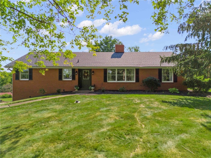 Welcome To 172 Highvue Drive!
