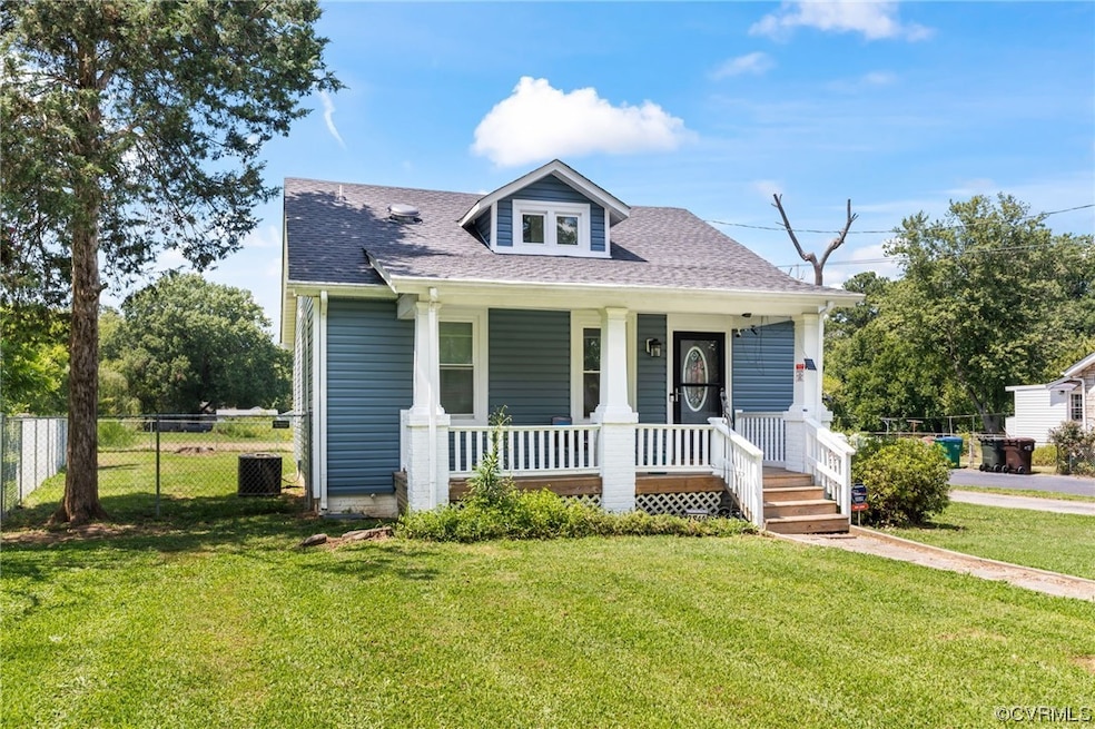 Timeless Southern Bungalow!