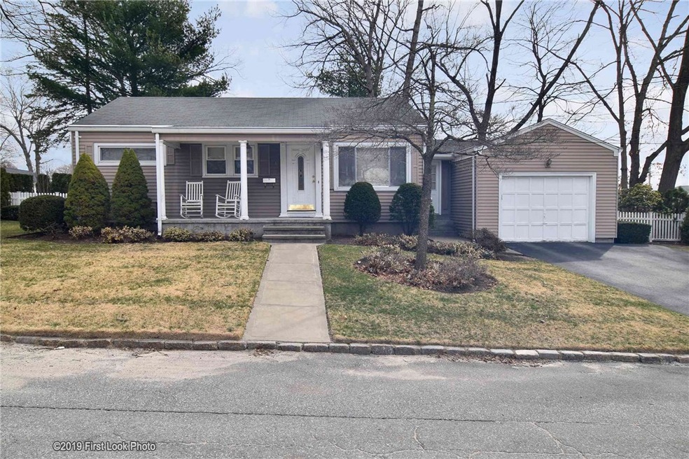 24 Fernwood Dr, Cranston, RI 02920 - photo 1