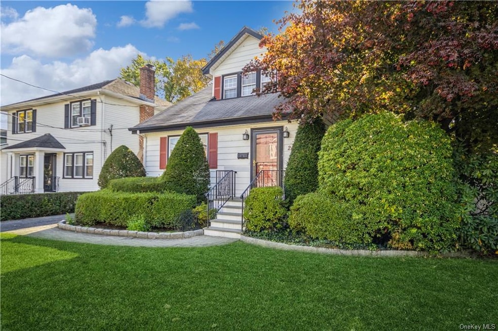 263 Mile Square Rd, Yonkers, NY 10701 - photo 1