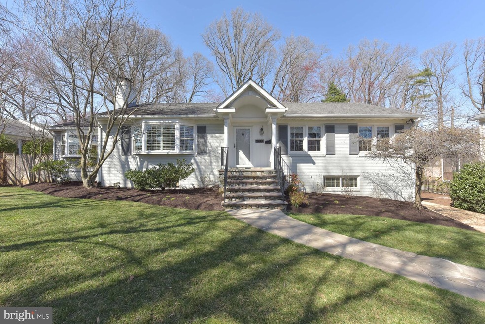 7033 Williamsburg Blvd, Arlington, VA 22213 - photo 1