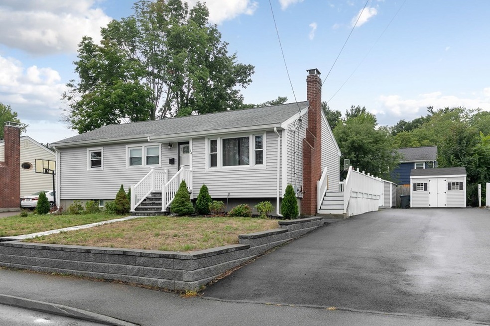 14 Devine Rd, Randolph, MA 02368 - photo 1