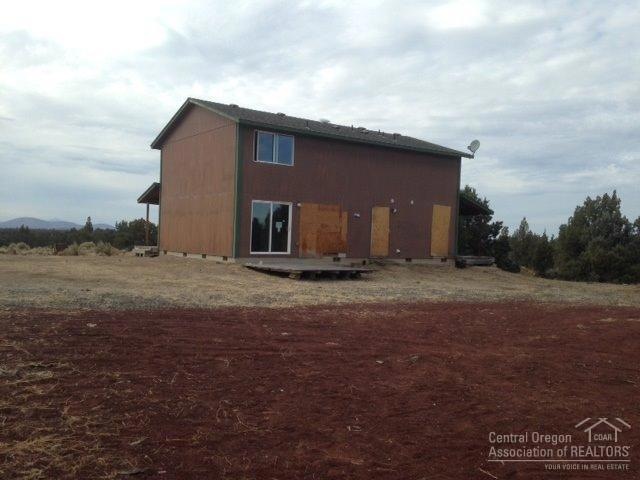 4000 SE McCaffery Rd, Redmond, OR 97756 - photo 1