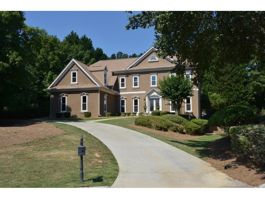 Gorgeous Hardcoat Stucco Home sits on Large CulDeS