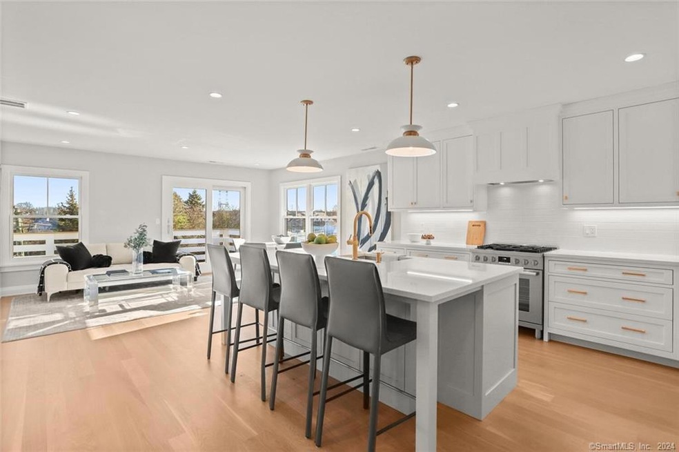 58 Saugatuck Ave unit A, Westport, CT 06880 - photo 1