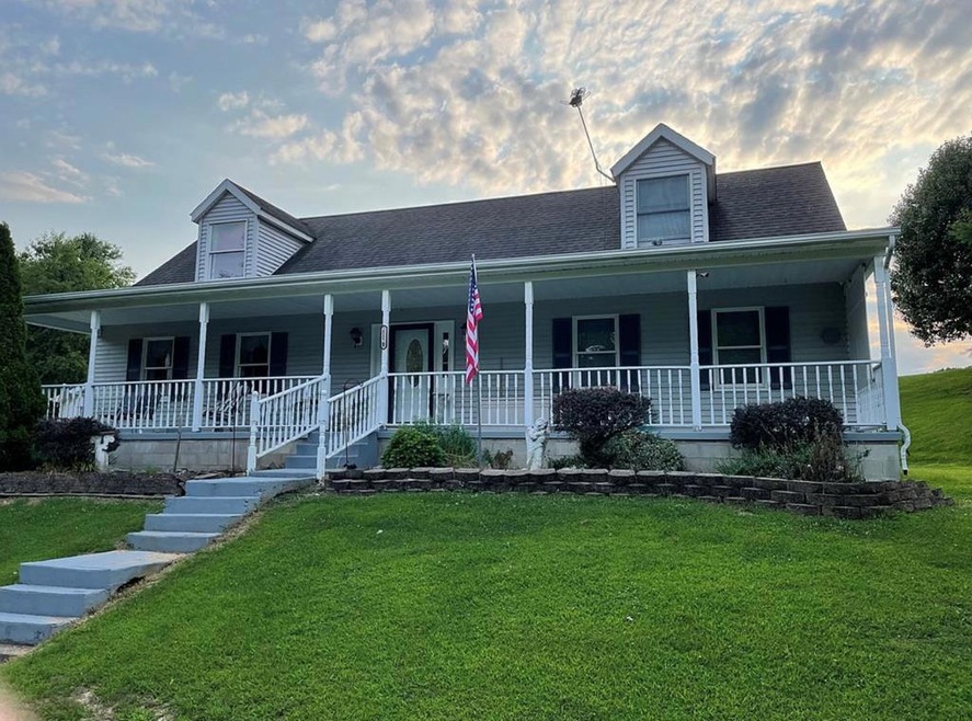 2885 White Gravel McDaniel Rd  