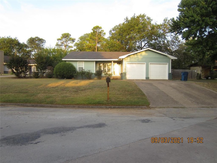 401 W Hillcrest St, Keene, TX 76059 - photo 1