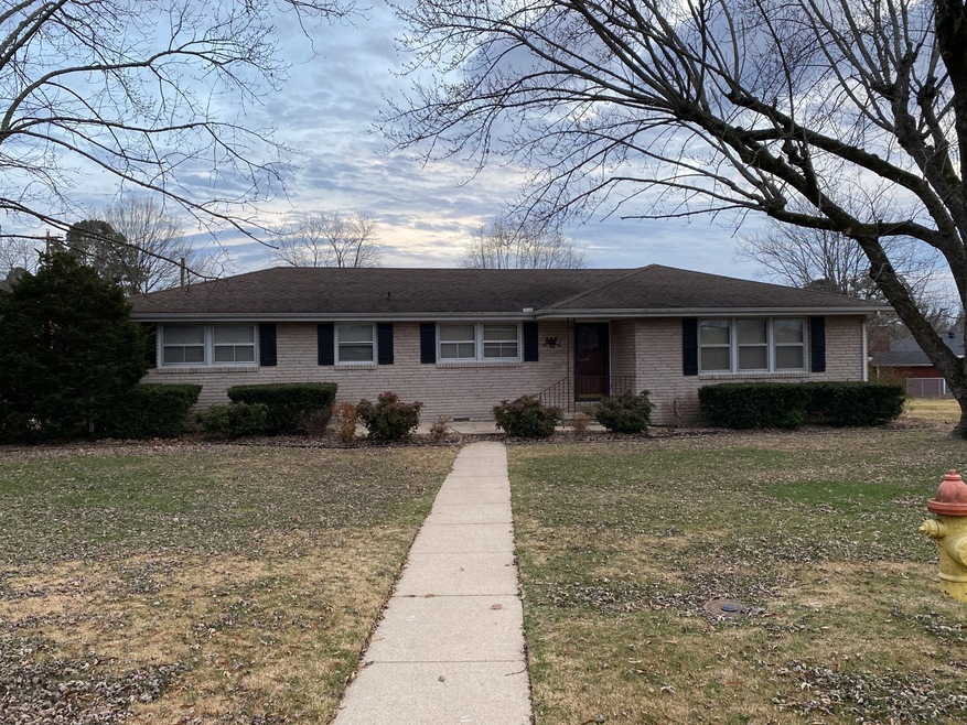 313 Rosemary Ln, Shelbyville, TN 37160 - photo 1