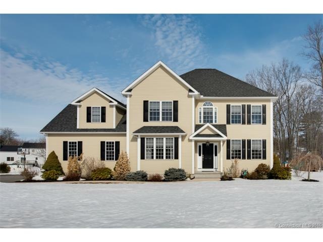 Front of Home Located on Cul Da Sac