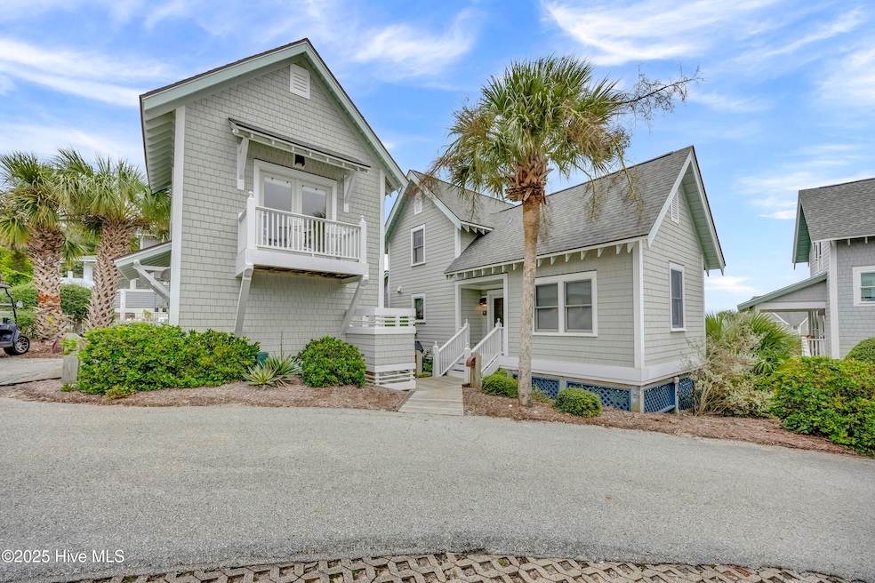 7 Isle of Skye Crescent, Bald Head Island, NC 28461 - photo 1