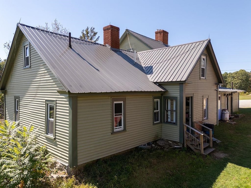 147 Middle Rd, Deerfield, NH 03037 - photo 1