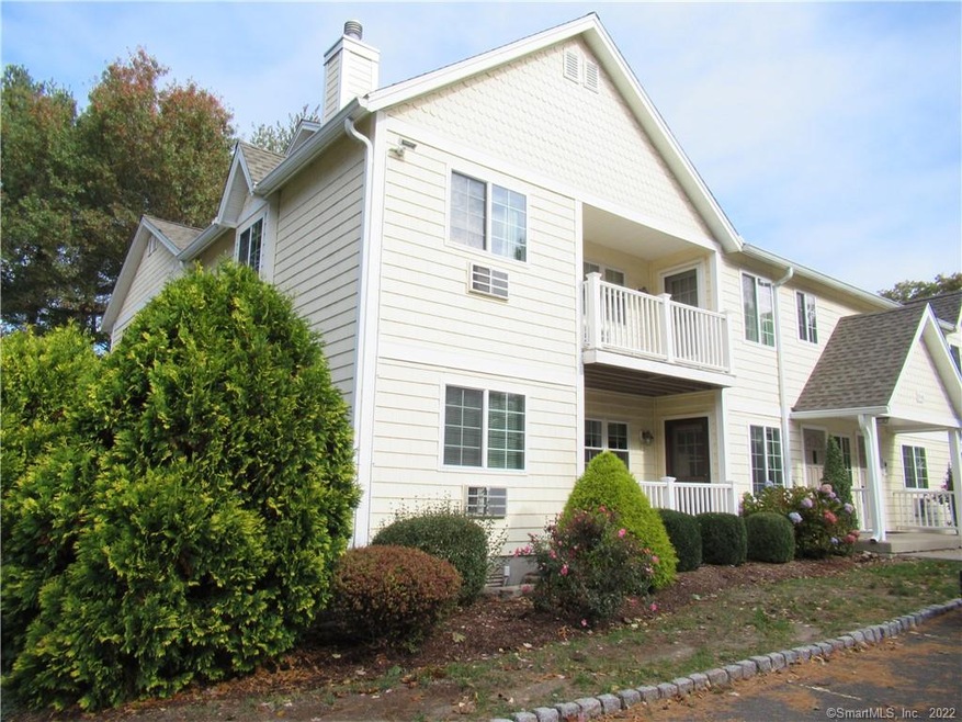 2955 Madison Ave unit 23, Bridgeport, CT 06606 - photo 1