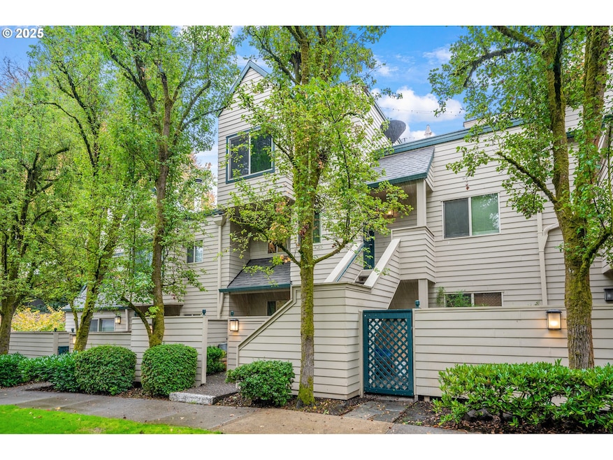 2775 NW Upshur St unit D, Portland, OR 97210 - photo 1