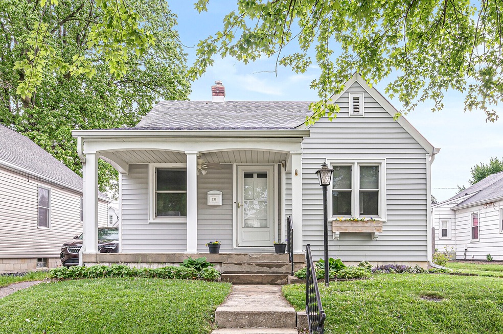 121 S 11th Ave, Beech Grove, IN 46107 - photo 1