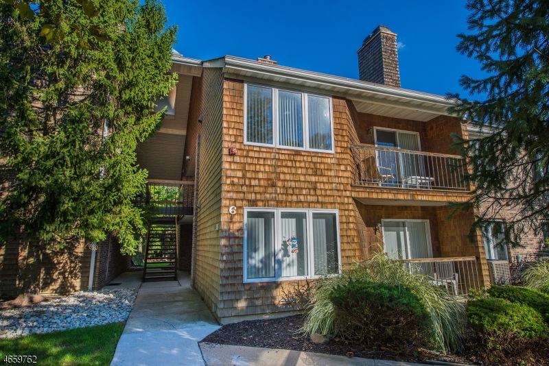 6 Tulip Crescent unit 2B, Little Falls, NJ 07424 - photo 1