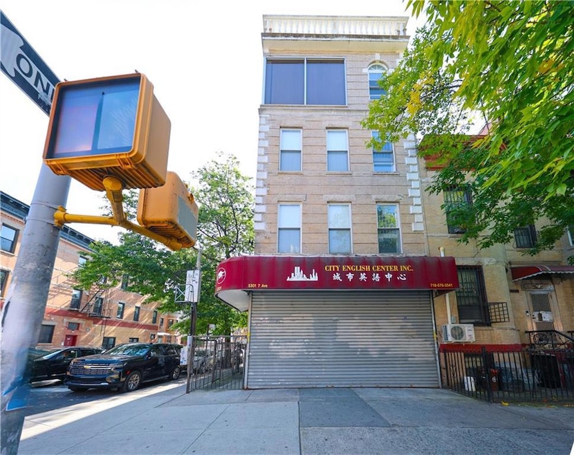 For Rent $27,880/month • Co-Listing Agent