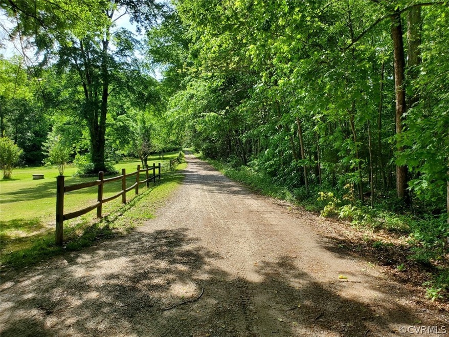 1504 Bracketts Bend, Powhatan, VA 23139 - photo 1