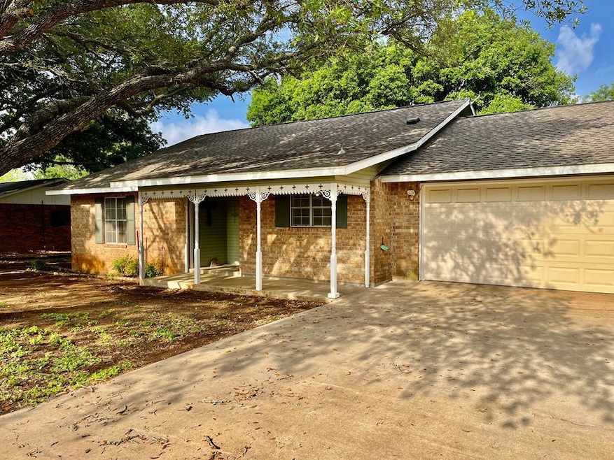 For Rent $2,050/month