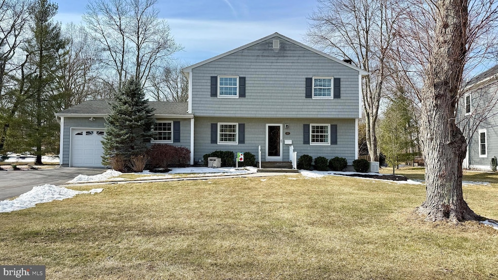 Sold $910,000 • Co-Listing Agent