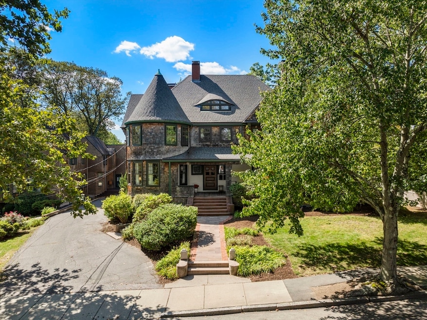 Sold $745,000 • Co-Listing Agent