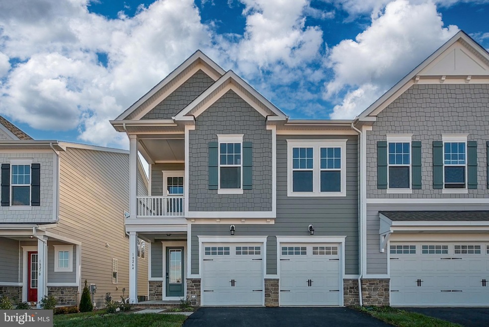 18264 Moss Garden Rd, Dumfries, VA 22026 - photo 1