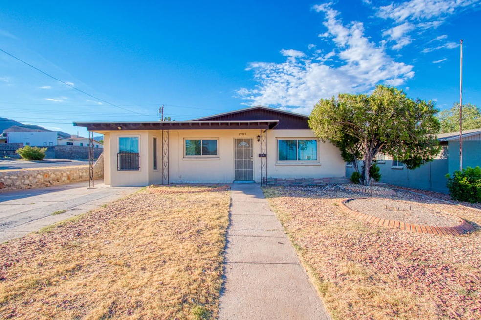 2701 Jackson Ave, El Paso, TX 79930 - photo 1
