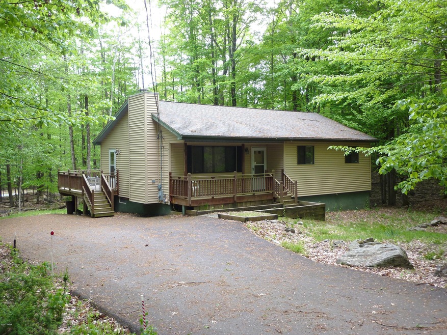 1022 Canary Ln, Lake Ariel, PA 18436 - photo 1