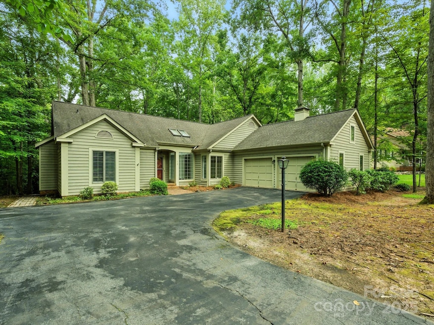 12 Whippoorwill Ct, Clover, SC 29710 - photo 1
