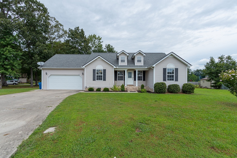 648 Indian Springs Cir, Manchester, TN 37355 - photo 1