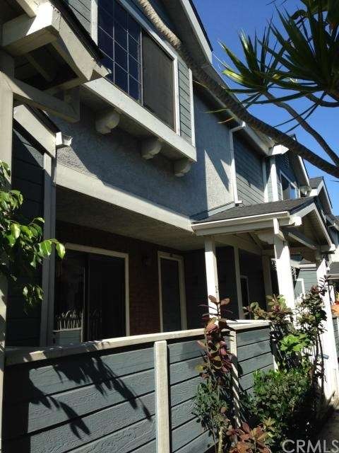 Front entrance to unit